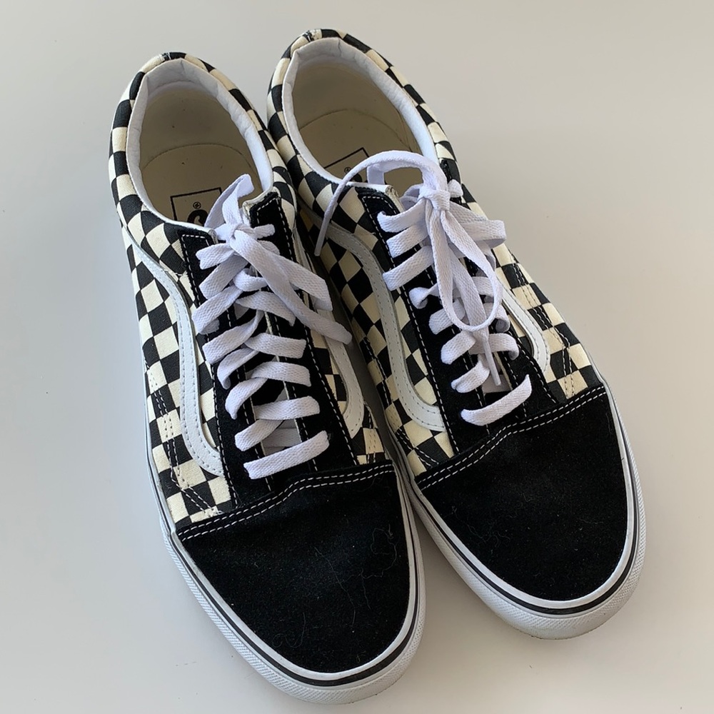 ❤️Men’s Checkered Vans Lace-Up Sneakers 9.5